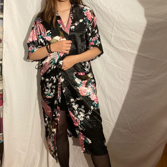 Oriental style night gown sleeping black pink slip - Picture 7 of 16